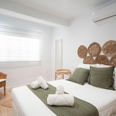 Ronda Suites Junto Estacion Tren Y Hospitales Granada Eksteriør billede