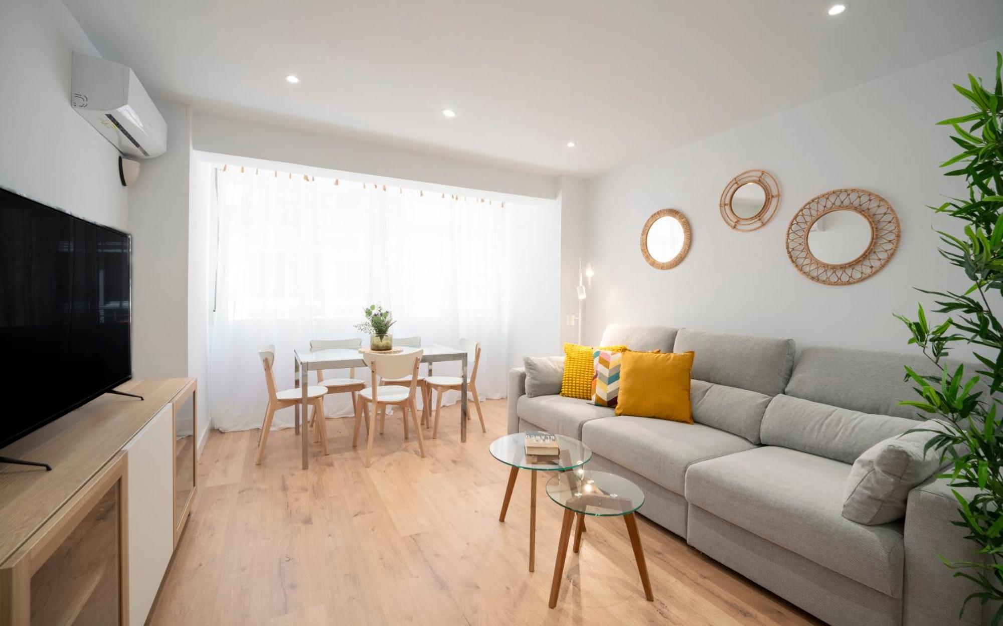 Ronda Suites Junto Estacion Tren Y Hospitales Granada Eksteriør billede
