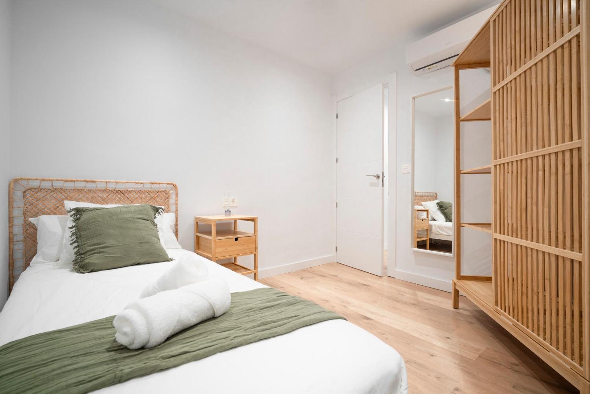 Ronda Suites Junto Estacion Tren Y Hospitales Granada Eksteriør billede