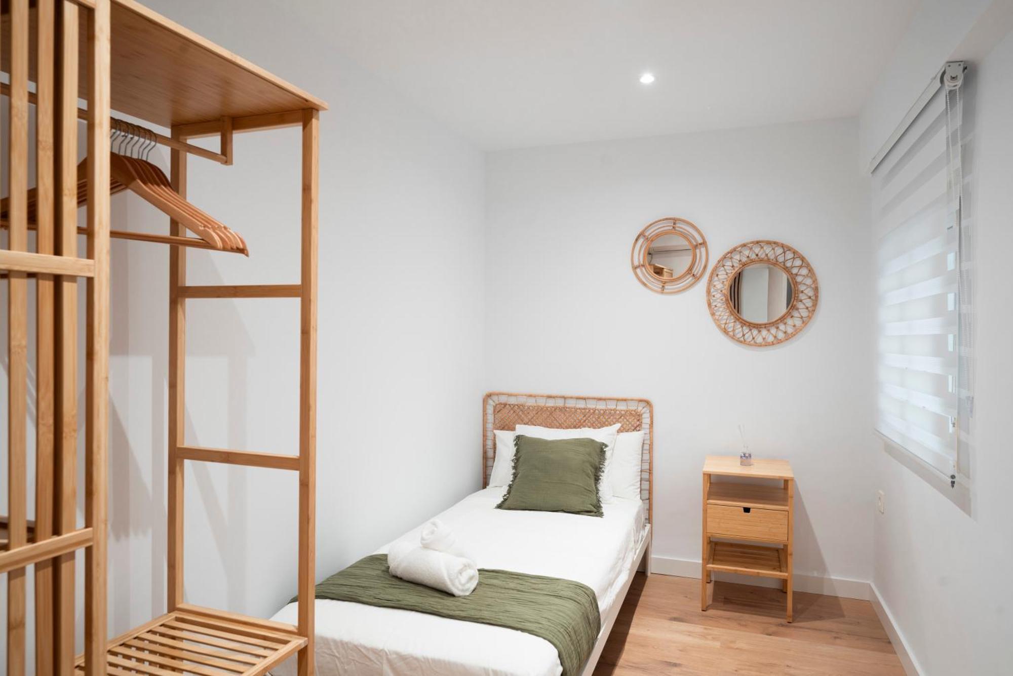 Ronda Suites Junto Estacion Tren Y Hospitales Granada Eksteriør billede