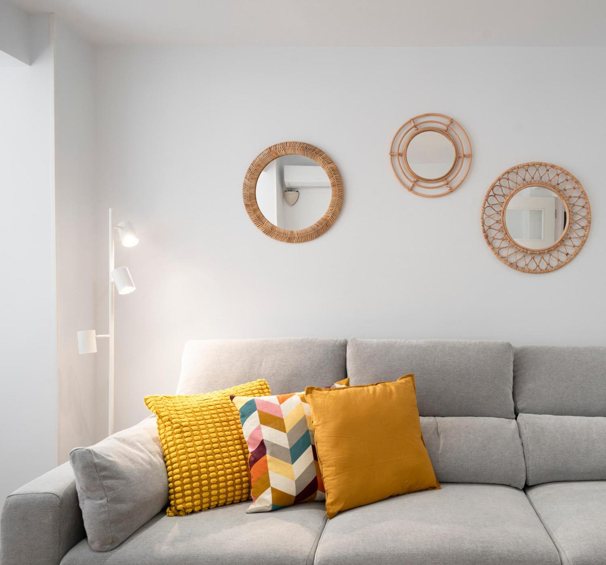 Ronda Suites Junto Estacion Tren Y Hospitales Granada Eksteriør billede