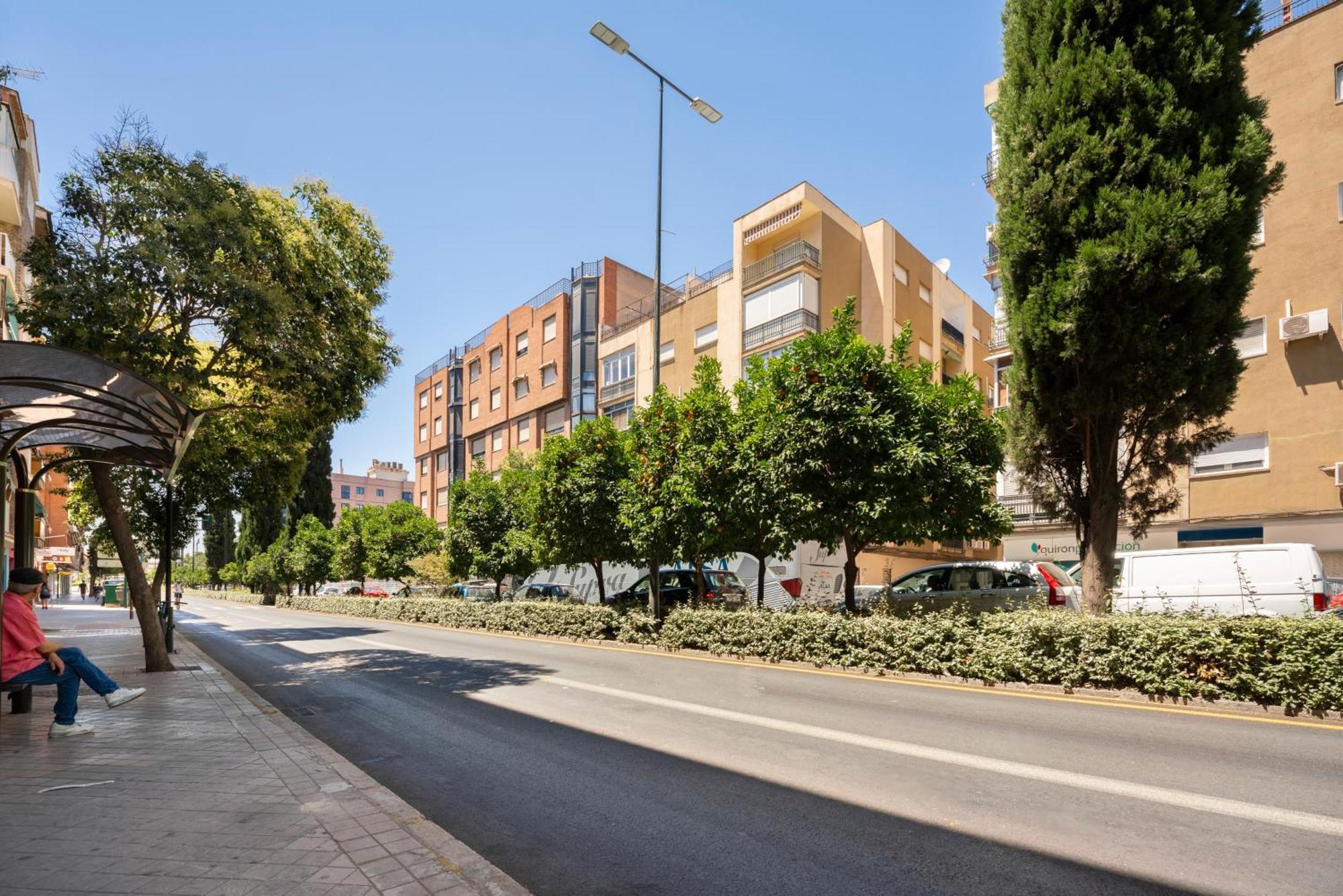 Ronda Suites Junto Estacion Tren Y Hospitales Granada Eksteriør billede